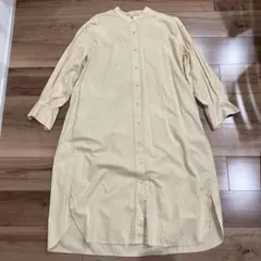 UNIQLO コットンギャザーロングシャツワンピース　バンドカラーシャツワンピ