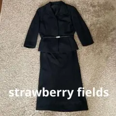 ストロベリーフィールズ　スーツ　フォーマル　卒業式　入学式　にも