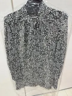 ヤマダヤ福袋　2023 花柄ブラウス