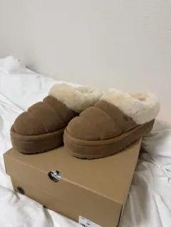 2025年最新】UGG TAZZ chestnutの人気アイテム - メルカリ