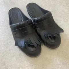 黒 フリンジ サンダル 合成皮革　ベンチ　ベンサン　23 S
