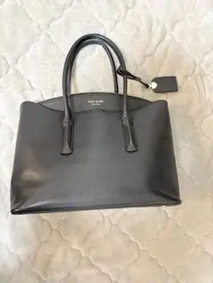 kate spade ケイトスペード　黒 レザーハンドバッグ