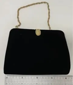 黒　ベルベット　パーティーバッグ