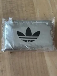 新品　adidas トレファイル エコフレンドリー バッグ 韓国限定 シルバーのサムネイル