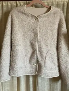 クリーム色 ボアジャケット 2ポケット