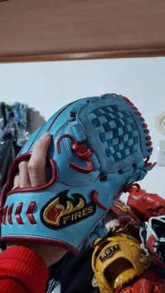 Item thumbnail for item 1b533b74-c76c-4ee8-91e1-5564bfe39837