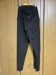 ユニクロ　タックワイドパンツ　ダークブラウン　S