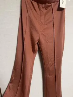 Shel'tterフレアパンツ