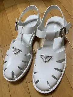2025年最新】PRADA メンズ サンダルの人気アイテム - メルカリ