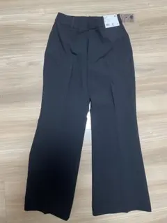 UNIQLO スマートフレアパンツ丈短め＋ XS