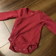 H&M オーガニックコットン 赤いロンパース 0-1ヶ月