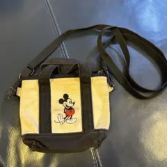 Disneyミッキーマウス刺繍ポシェットバッグ