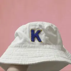 ZARA kids アルファベットワッペンバケットハットのサムネイル