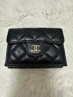 CHANEL キャビアスキン 三つ折り財布 ブラックのサムネイル