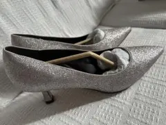 シルバー グリッター ポインテッドトゥ パンプス M