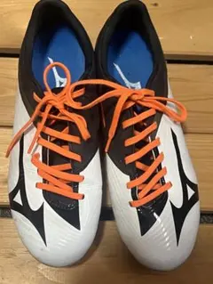 ☆新品☆ ミズノ・バサラ102MD size：26cm ミズノ サッカースパイク バサラ001 ミズノ サッカースパイク