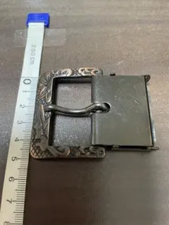 装飾的金属バックルと金色バックルセット2個　ベルト作り