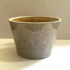 鉢カバー　陶器　アンティーク風　ベージュ