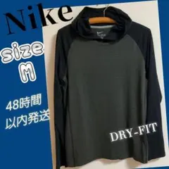Nike DRY-FIT　フード付きプルオーバーパーカー　ボーダー　sizeM