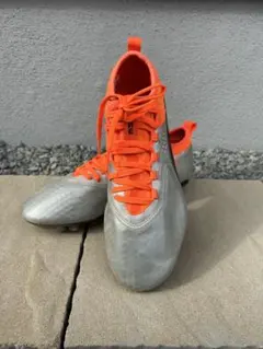 puma one サッカーシューズ シルバー/オレンジ