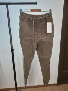 ブラウン スリムフィットパンツ サイズL