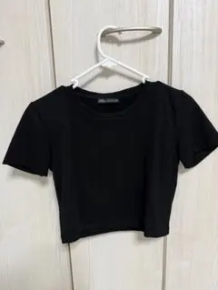 ZARA 黒 クロップド半袖Tシャツ S