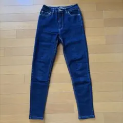 ダークブルー スキニーデニム M