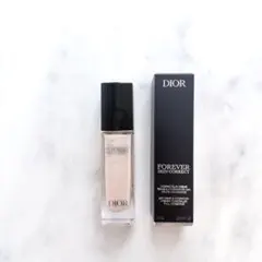 Dior ディオールスキンフォーエヴァースキンコレクトコンシーラー　00.5N