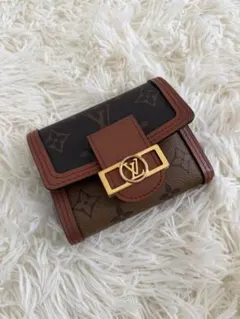Louis Vuitton 三つ折り財布⚠️値下げ可 - メルカリ