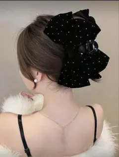 黒いパール付きリボンヘアアクセサリー