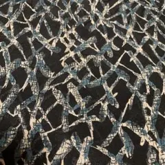 正絹　約34×106 黒白紺青の抽象的な幾何学模様　モノトーン