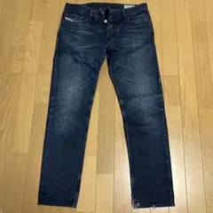 Item thumbnail for item 651be21d-0c3d-49e7-b8a7-b999bc69c4af