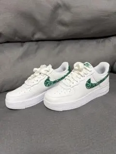NIKE AIR FORCE 1 グリーン ペイズリー