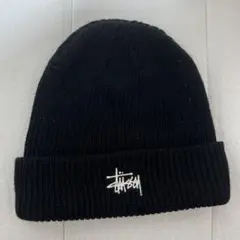 Stussy ブラック ニット帽 フリーサイズ