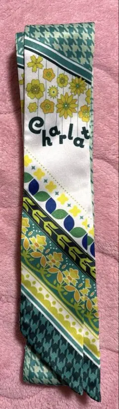 エーステ　ツイリースカーフ　スカーフ　エメラルドのペテン師