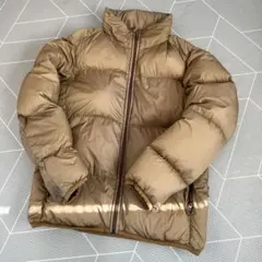 ユニクロユー ウルトラライトボリュームジャケット ベージュ ブラウン 茶 M