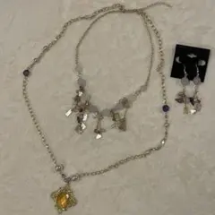 ビジュー付きロングネックレスとピアスセット