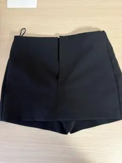 ZARA ブラック ショートパンツ S