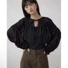 AZUL by moussy ボリュームギャザーショートボレロのサムネイル