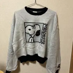 スヌーピー PEANUTS クロップドスウェット