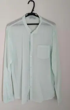 【最終価格！】☆美品☆　Bershka　シャツのサムネイル