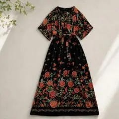 美品 ザラ カシュクール フラワープリント ロングマキシ丈ワンピース 黒 Ｓのサムネイル