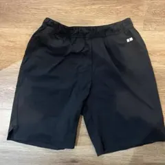 ユニクロ　スウェーデンアスリートコレクション　ショートパンツ　S