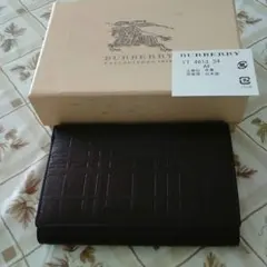 新品バーバリーロンドン財布　ダークブラウン