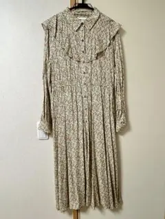 新品 H&M 2024 フリル付き襟 フレアワンピース