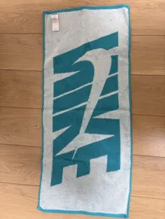 う*ち様 Nike ロゴタオル 青