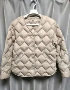 ユニクロ　ウルトラライトダウン　リラックスジャケット