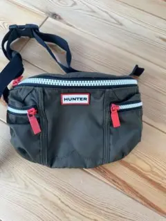 HUNTER ボディバッグ オリーブ色 ナイロン製
