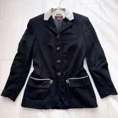 Item thumbnail for item 969efaf6-c9d8-4dd3-ae98-5336d73110fb