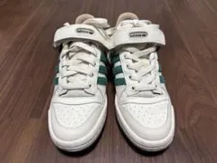 アディダス オリジナルス フォーラム84 ロー ホワイト/グリーン 22.5cm